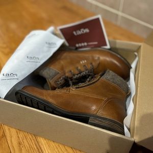 Womens size 7 "Cutie" Golden Tan Taos boots